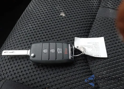 2019 Kia Optima Lx from USA, damaged, VIN 5XXGT4L37KG319917